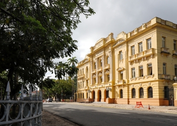Governo de Pernambuco decreta ponto facultativo no próximo dia 21 de novembro