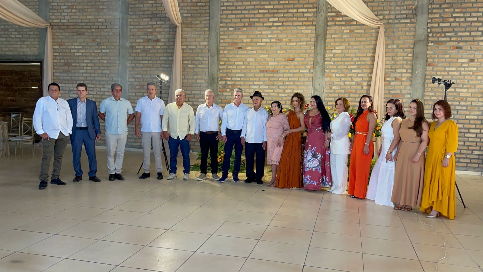 Caetés: Sr. Manoel Dias comemora 90 anos de vida ao lado de familiares e amigos