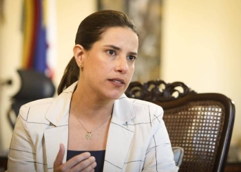 Estado abre seleção pública simplificada para contratação temporária de 233 profissionais com remunerações de até R$ 15.458,58