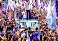 Grande caminhada de Raquel Lyra reúne milhares de pessoas e movimenta as ruas de Garanhuns